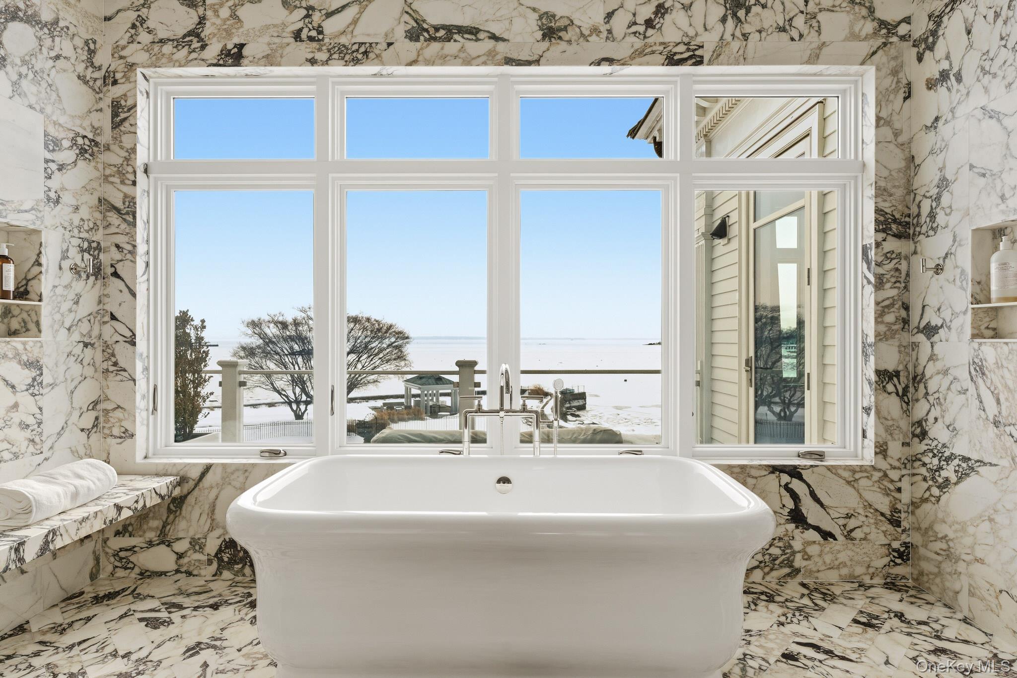 217 Hommocks Road, Larchmont, NY 10538