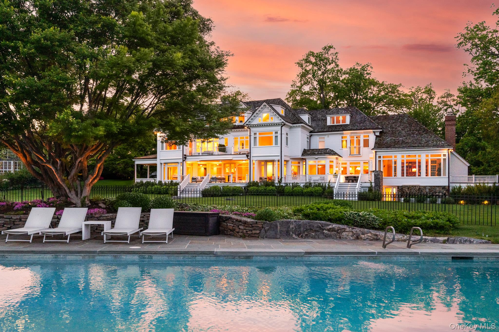 217 Hommocks Road, Larchmont, NY 10538