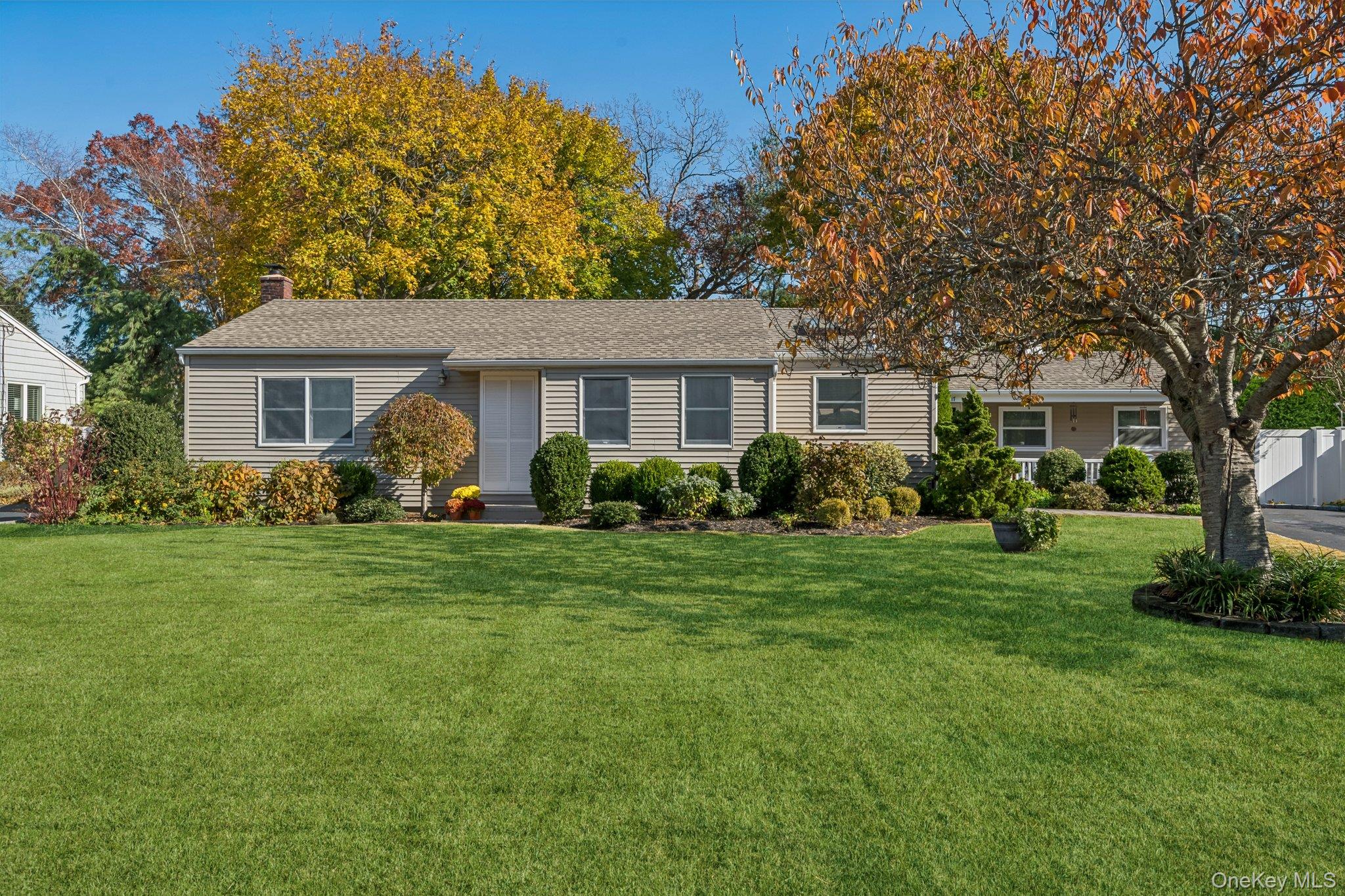 17 Ellington Drive, East Northport, NY 11731