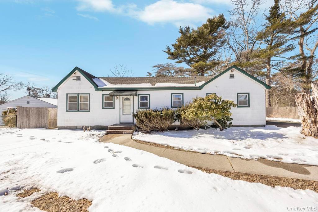 114 Monroe Drive, Mastic Beach, NY 11951