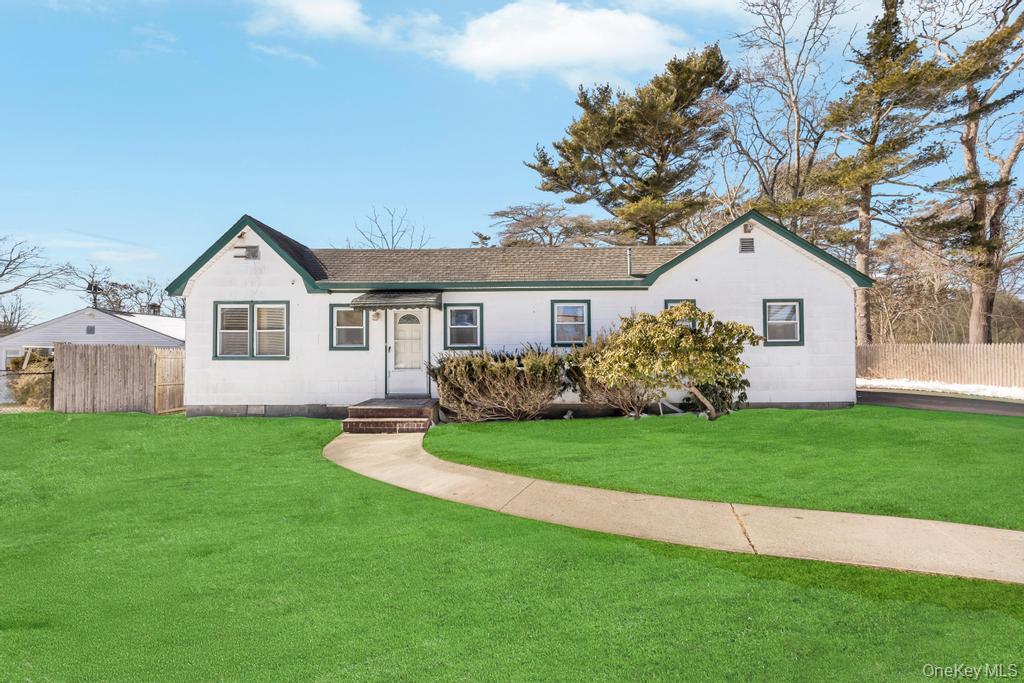 114 Monroe Drive, Mastic Beach, NY 11951