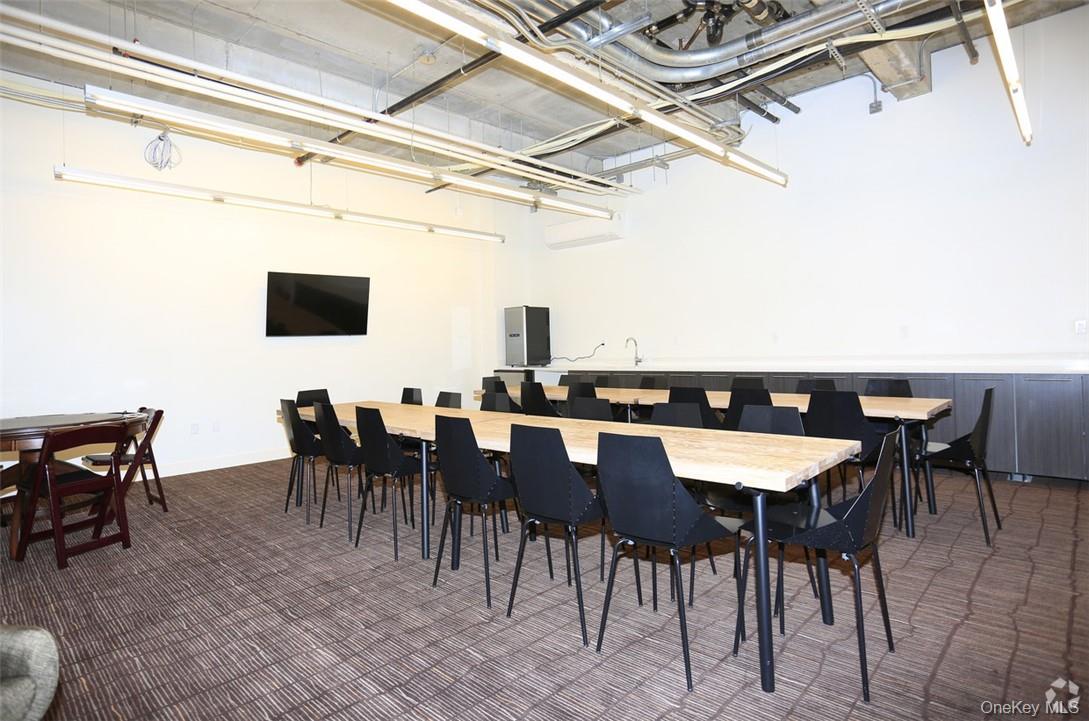 121 Westmoreland Avenue # 410, White Plains, NY 10606