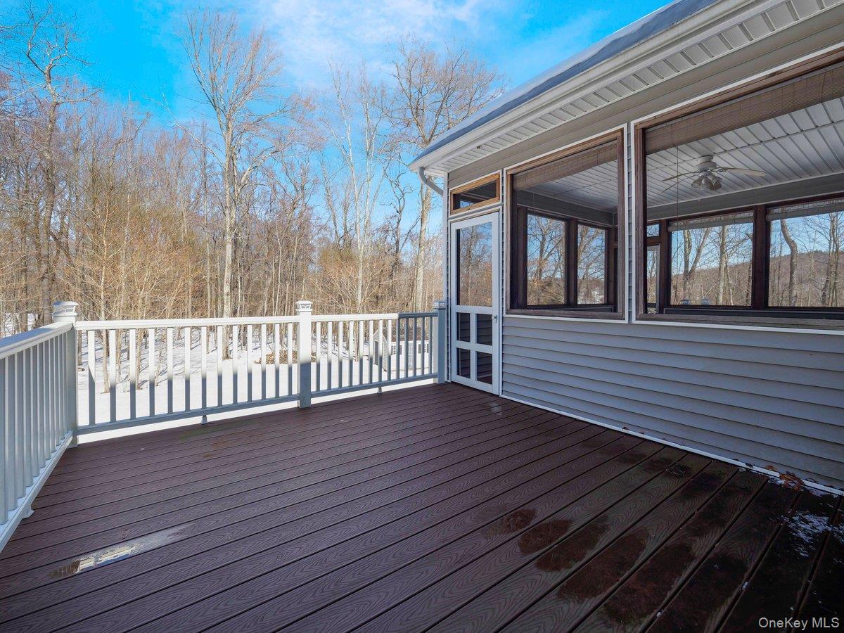 36 Horseshoe Path, Pawling, NY 12564