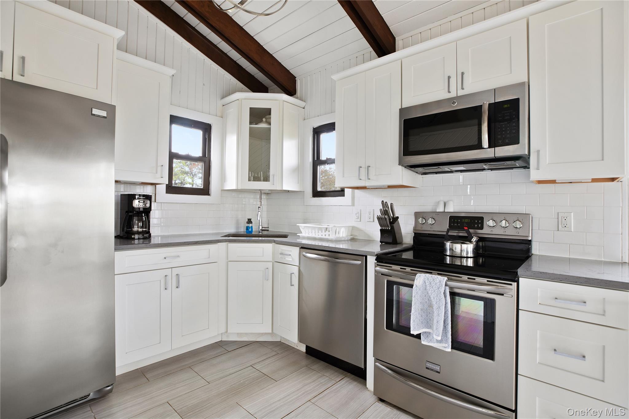 26 Duneway Avenue, Seaview, NY 11770