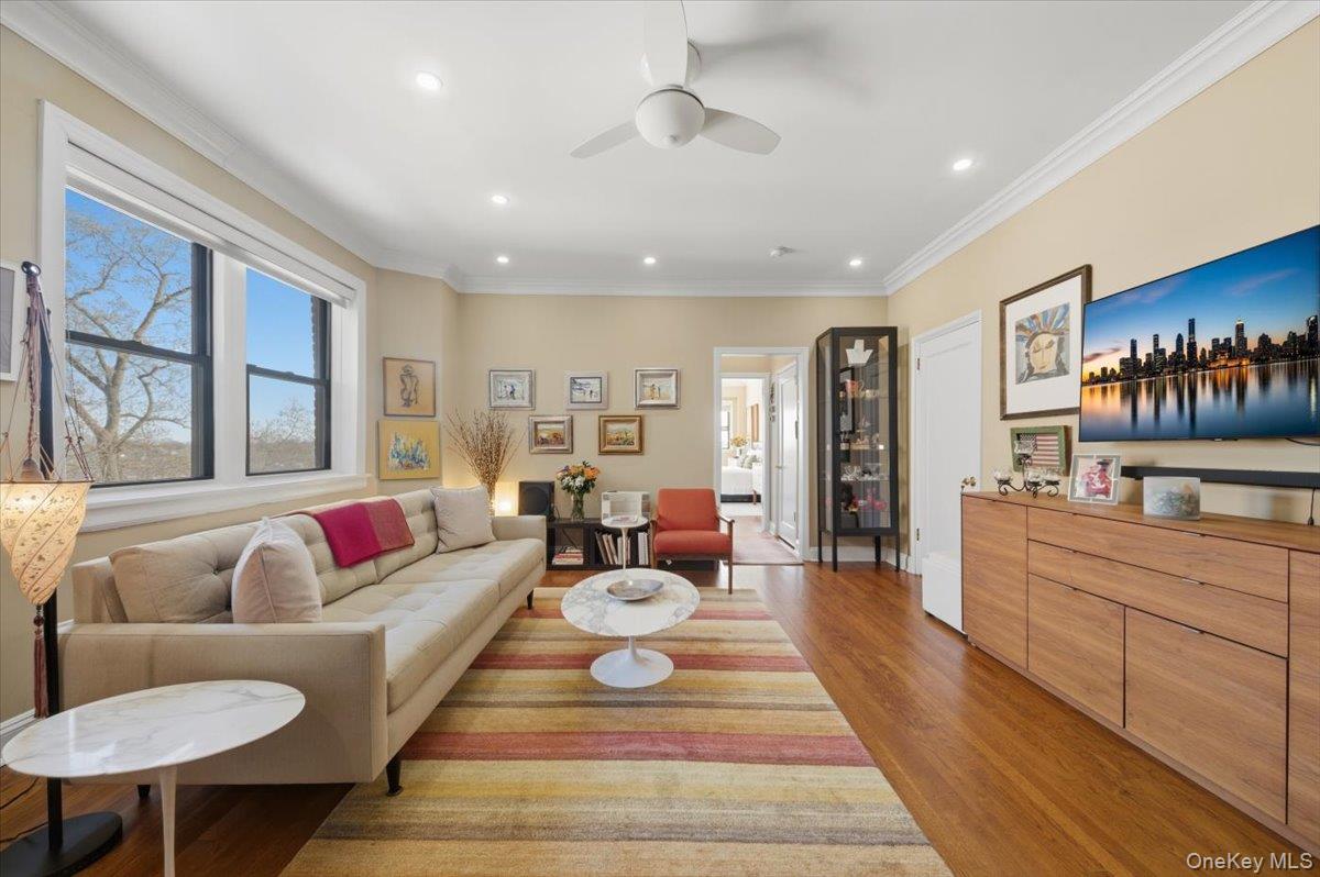 4784 Boston Post Road # B45, Pelham, NY 10803