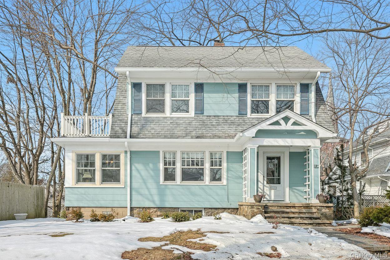 22 Dearborn Street, New Rochelle, NY 10801