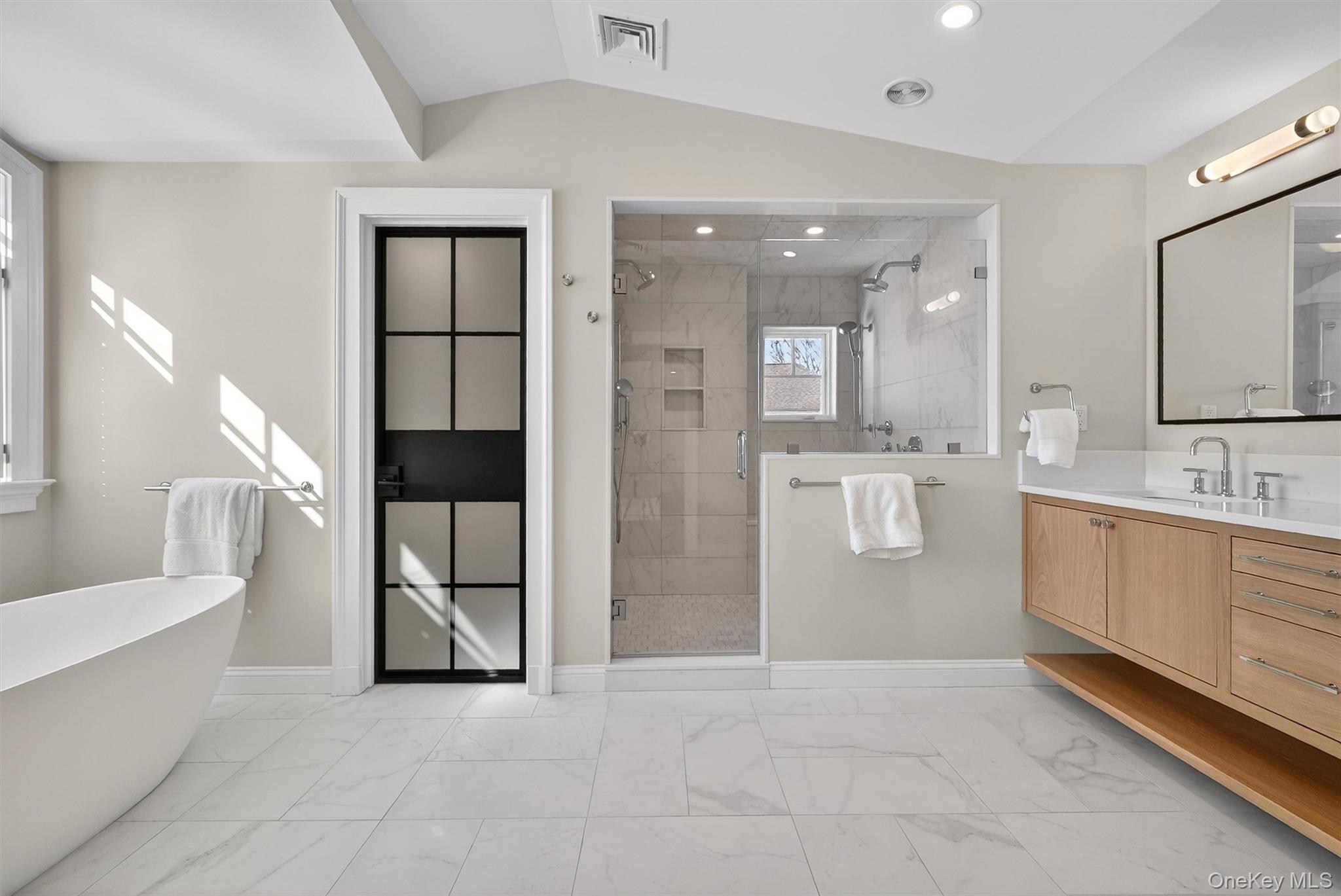 506 Shore Acres Drive, Mamaroneck, NY 10543