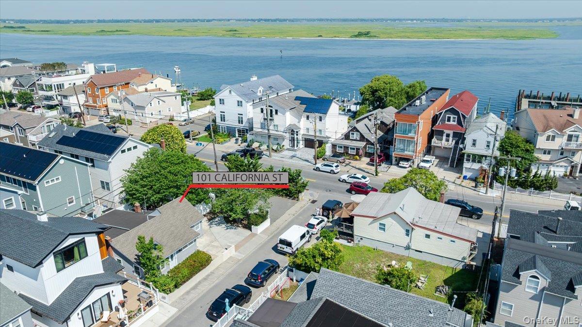 101 California Street, Long Beach, NY 11561