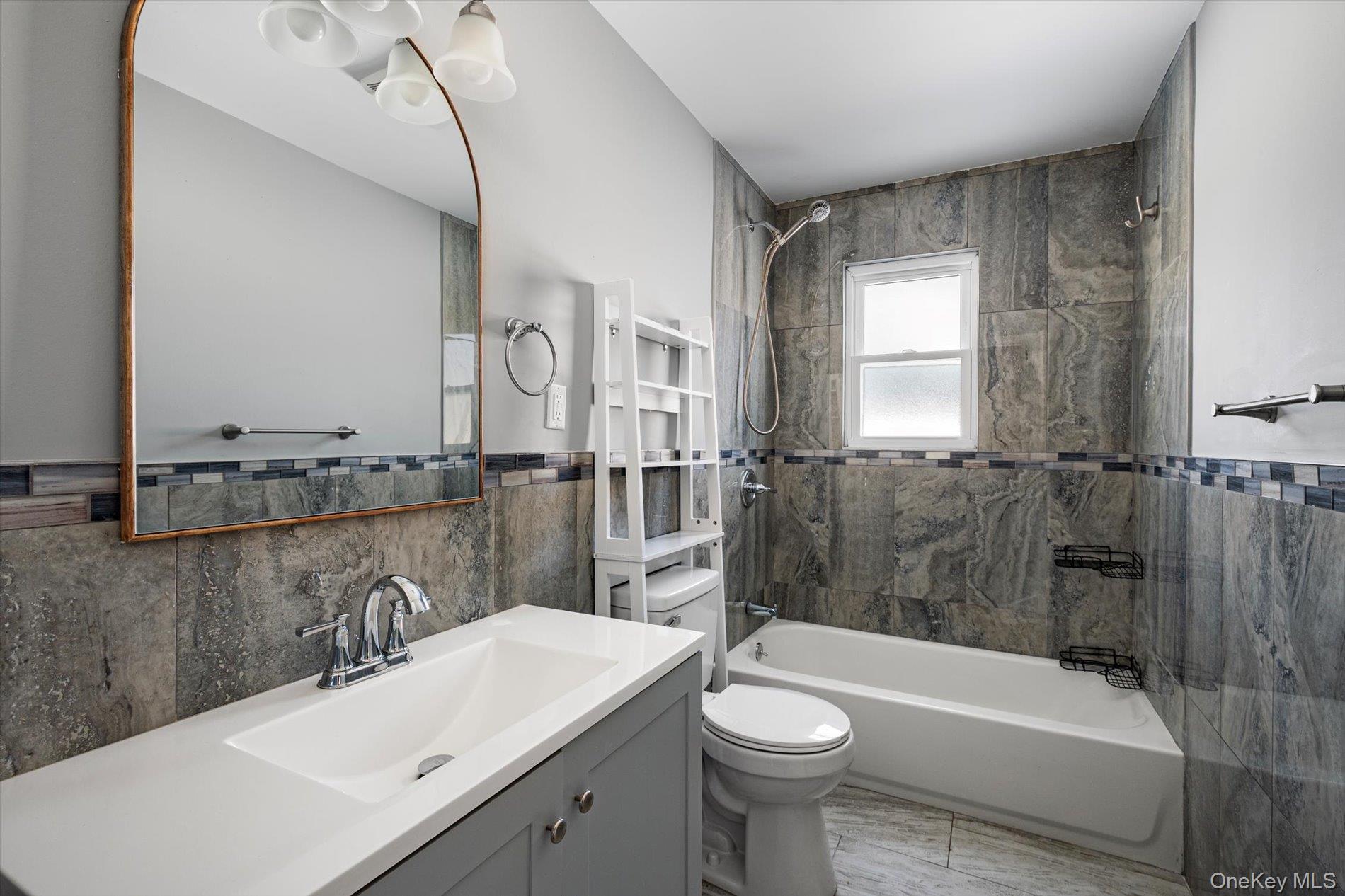 93 Garfield Boulevard # 93, Farmingdale, NY 11735