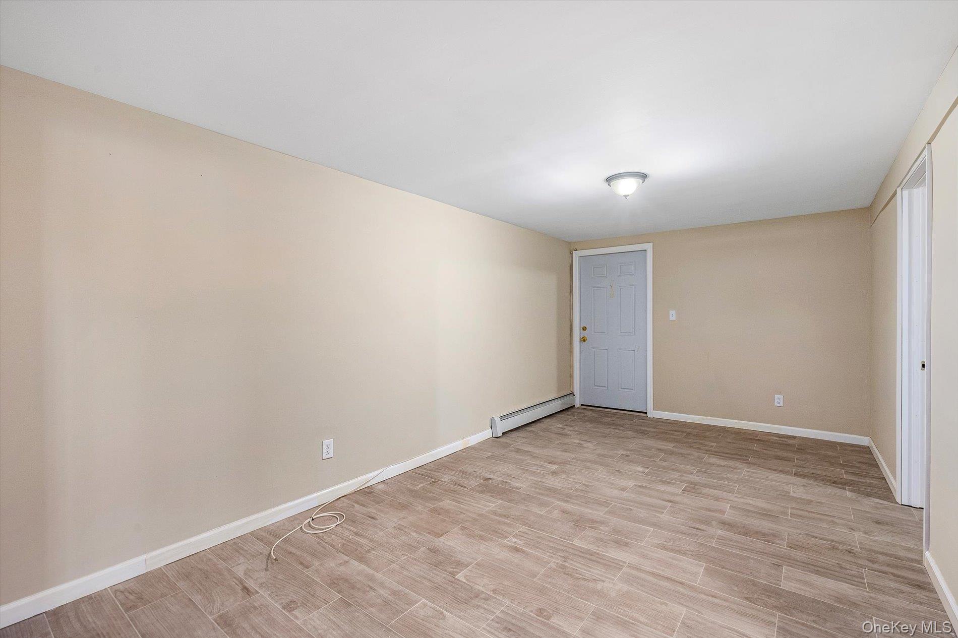 93 Garfield Boulevard # 93, Farmingdale, NY 11735