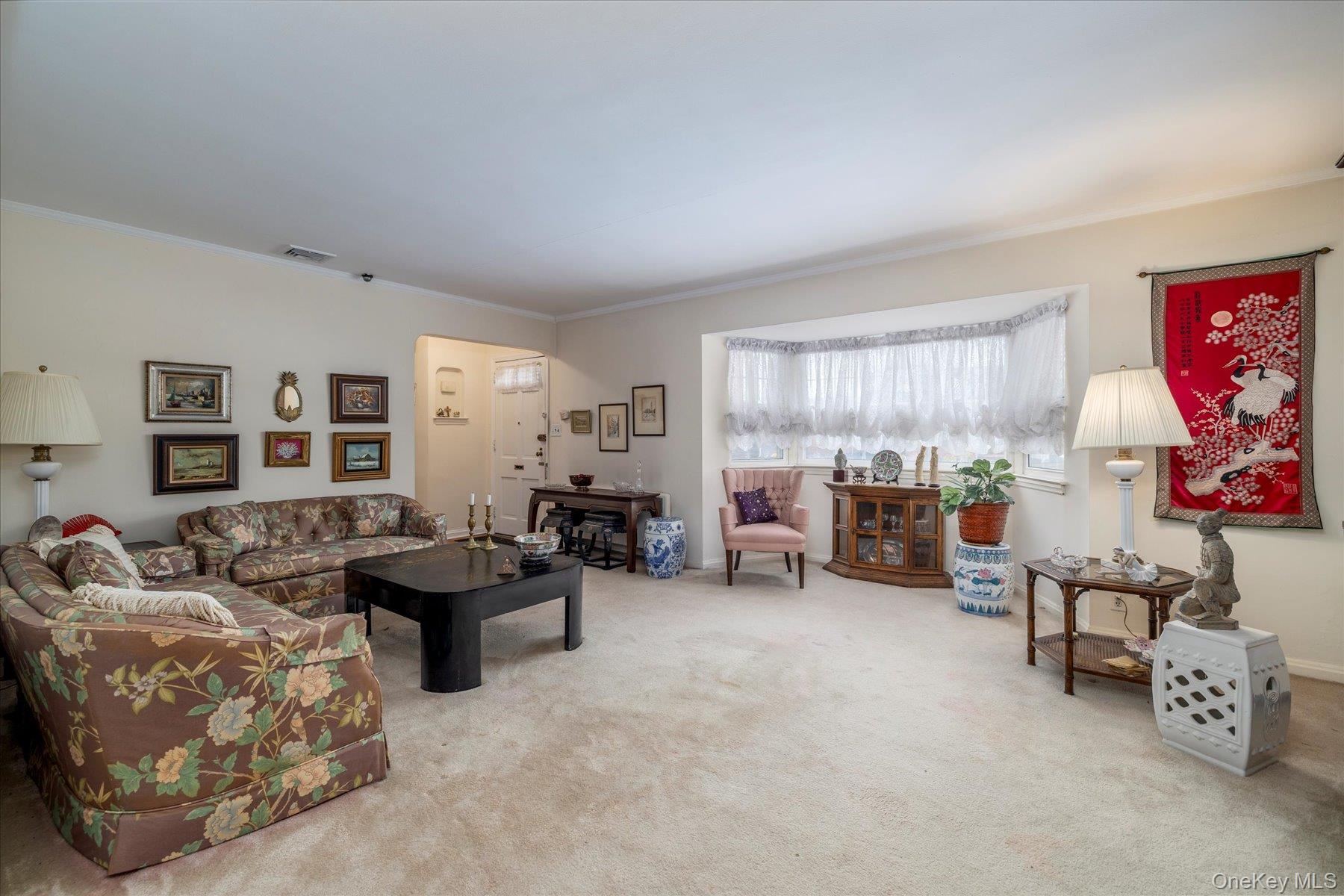 36 Wellsboro Road, Valley Stream, NY 11580