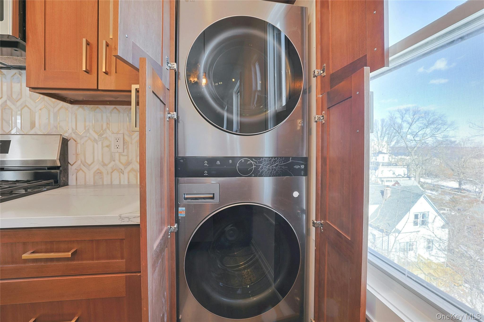 77 S Broadway # 2, Nyack, NY 10960