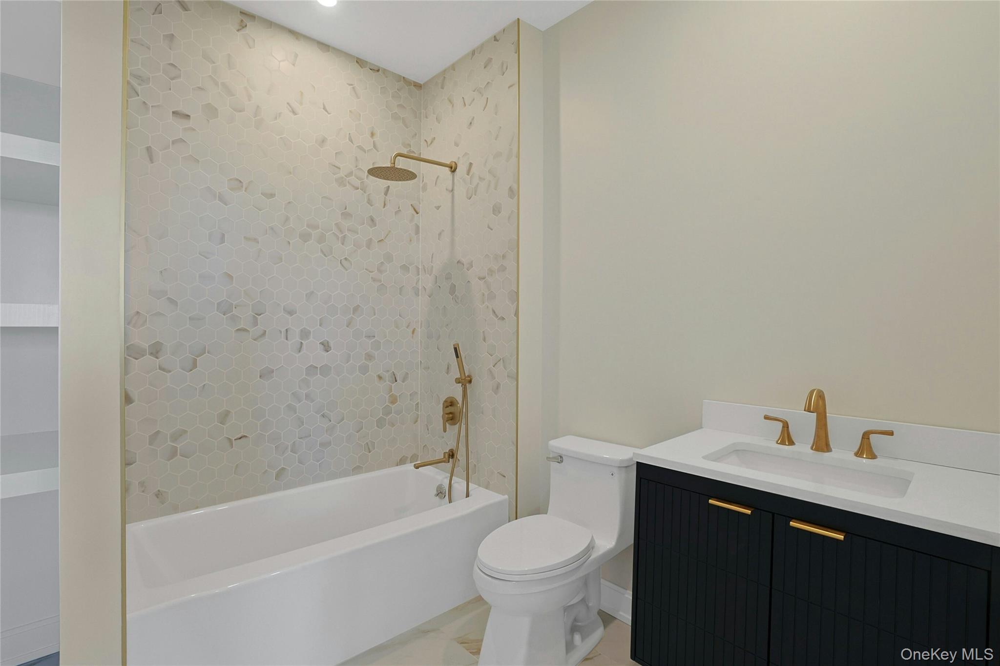 77 S Broadway # 2, Nyack, NY 10960