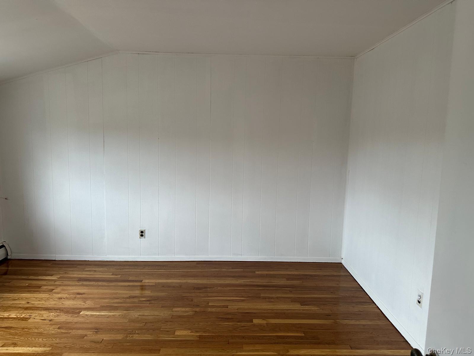 109 Pratt Street, West Babylon, NY 11704