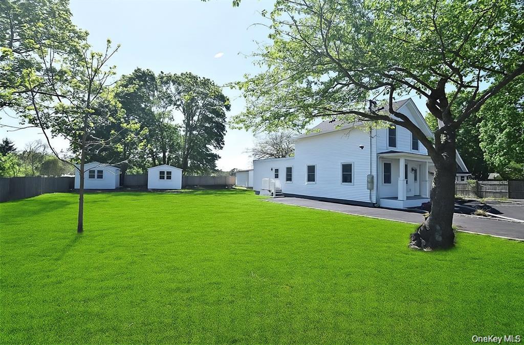 7600 Main Road, East Marion, NY 11939