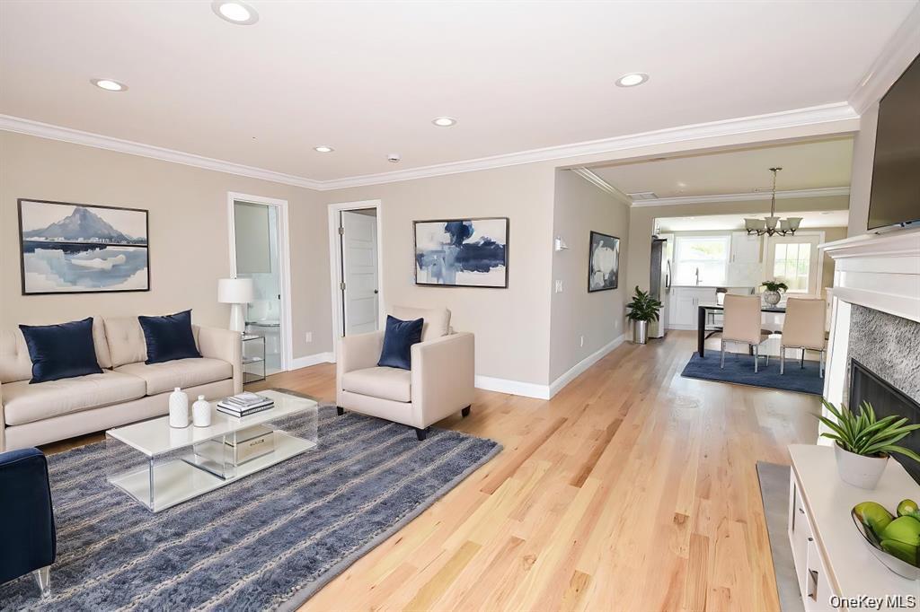 7600 Main Road, East Marion, NY 11939