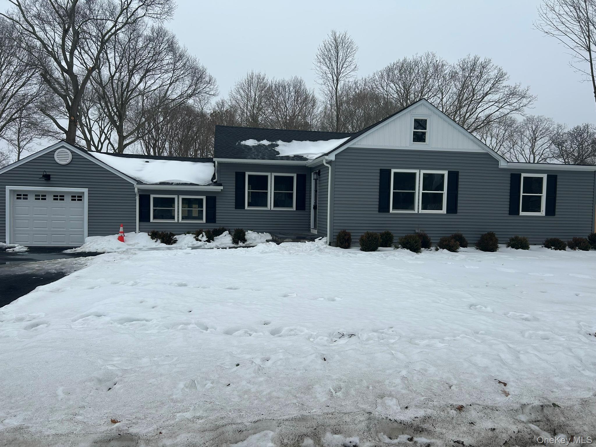 70 Crestwood Drive, Shirley, NY 11967