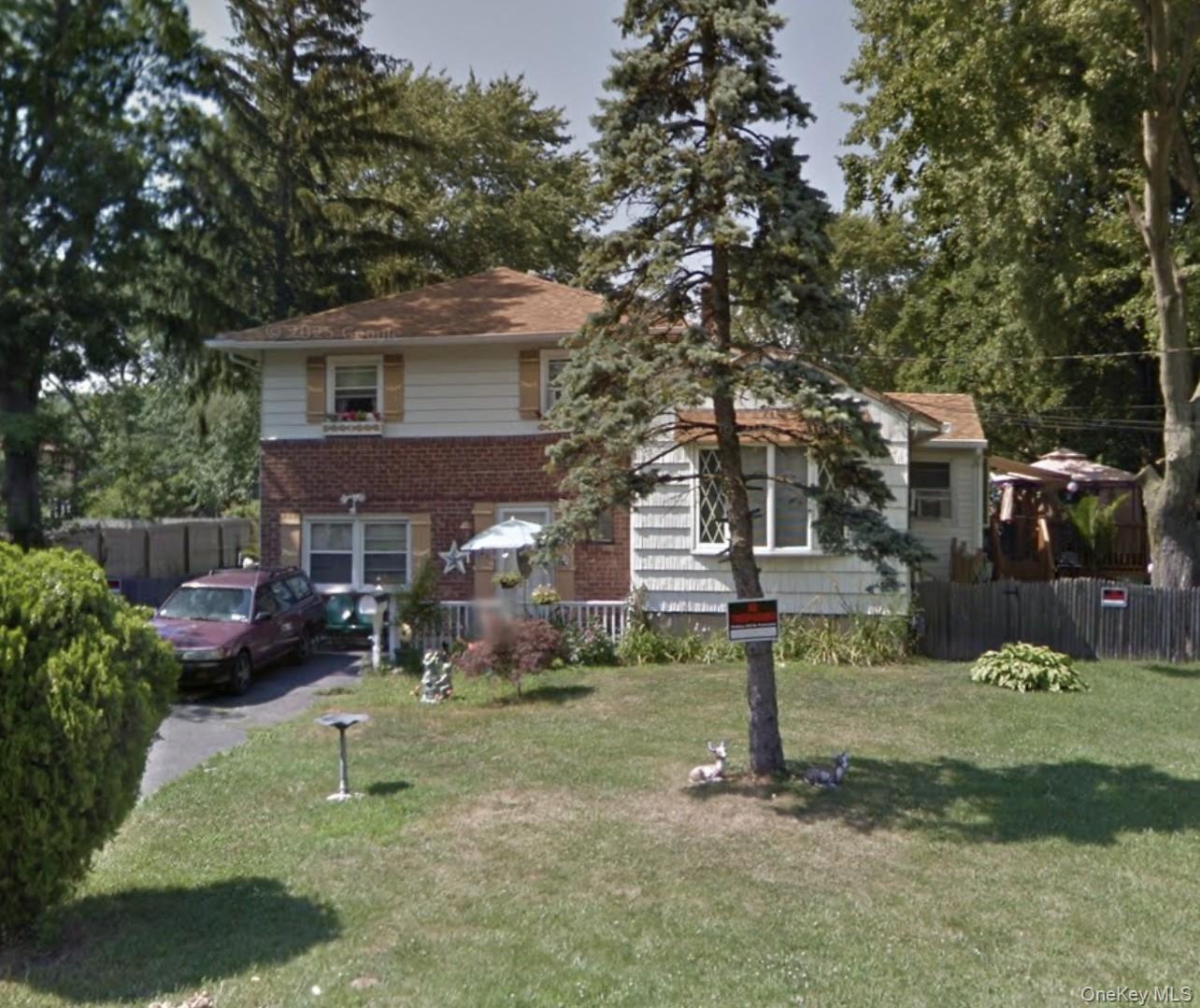 143 Delaware Avenue, Bay Shore, NY 11706