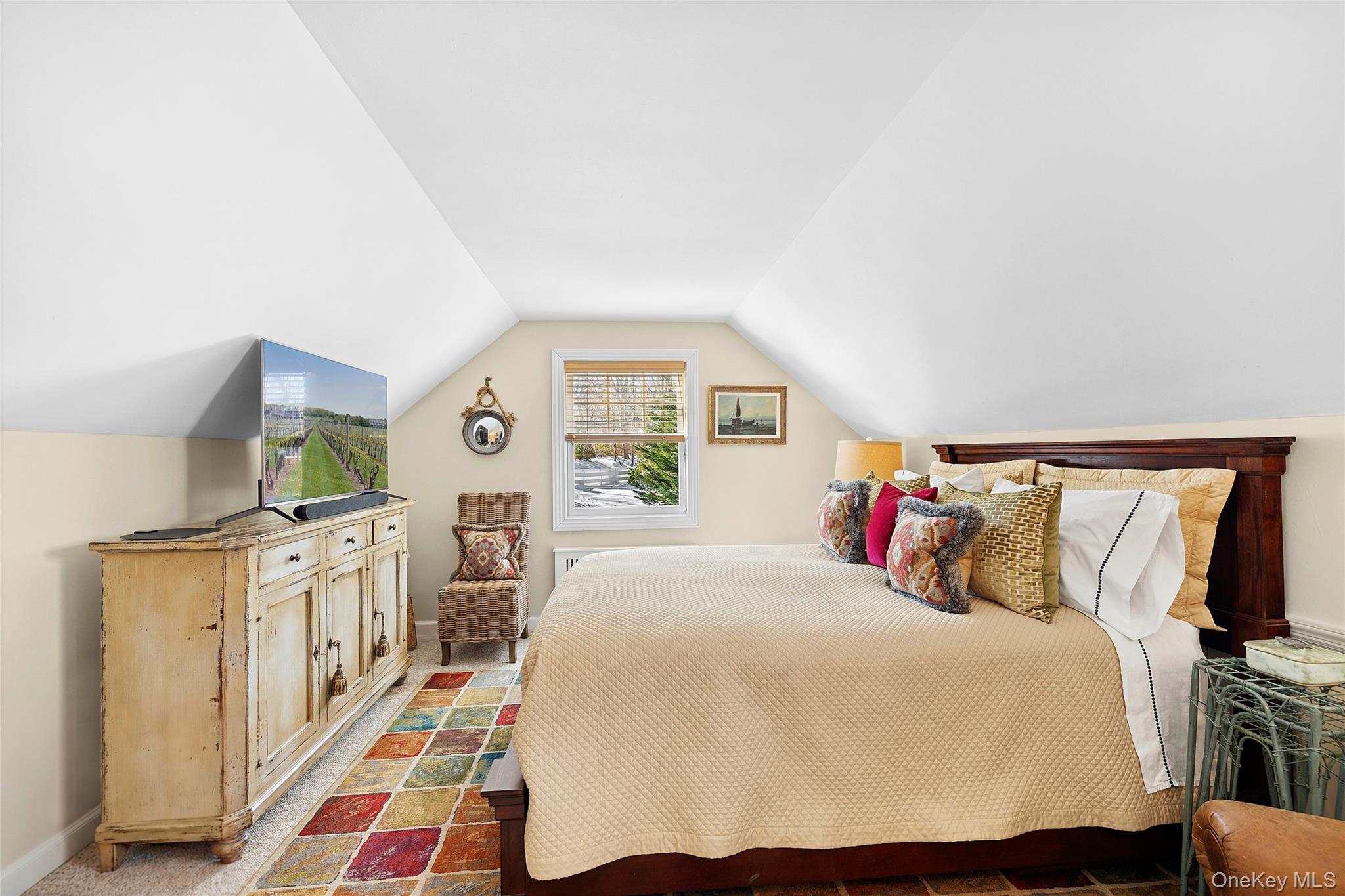 39 Barkers Point Road, Port Washington, NY 11050