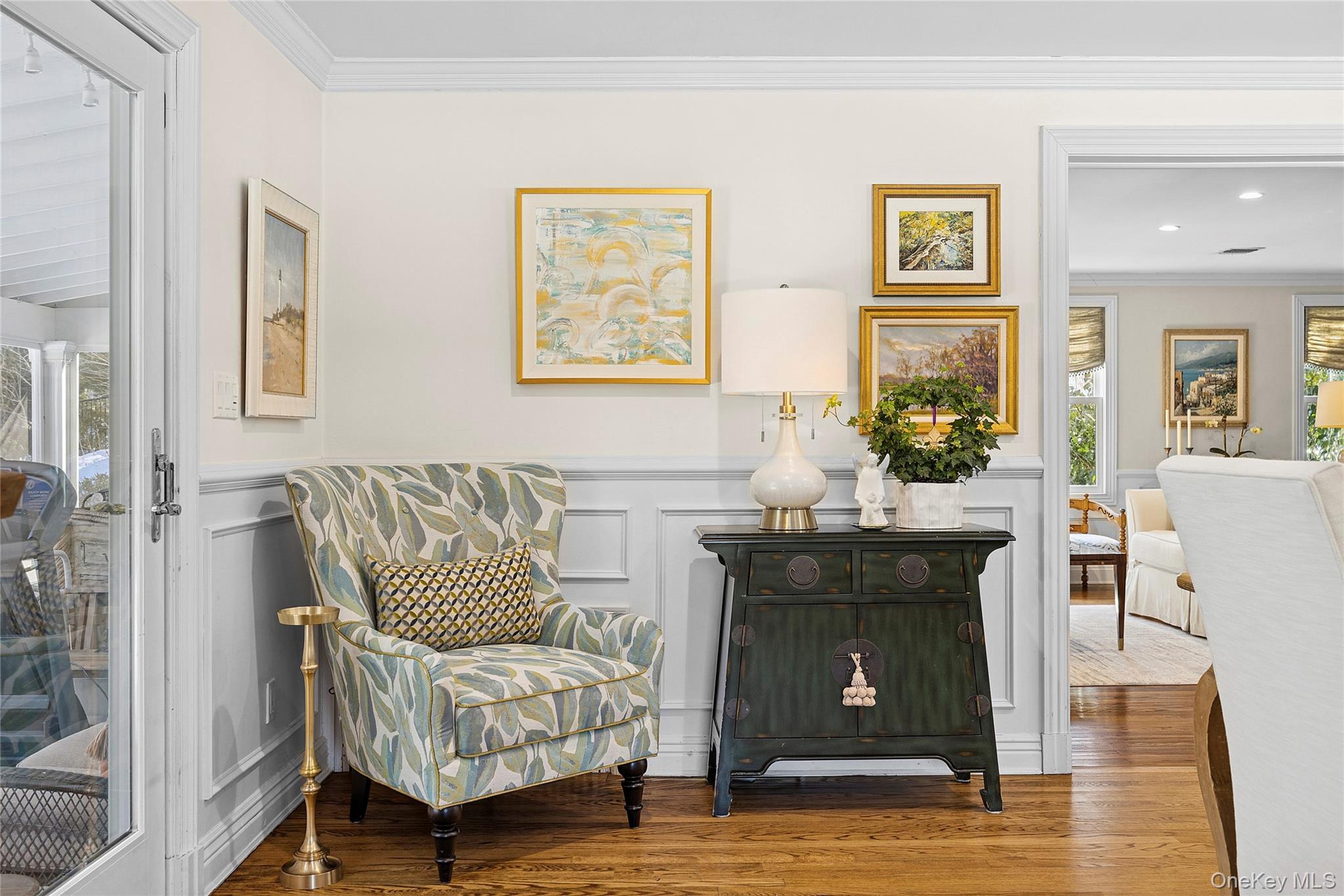 39 Barkers Point Road, Port Washington, NY 11050