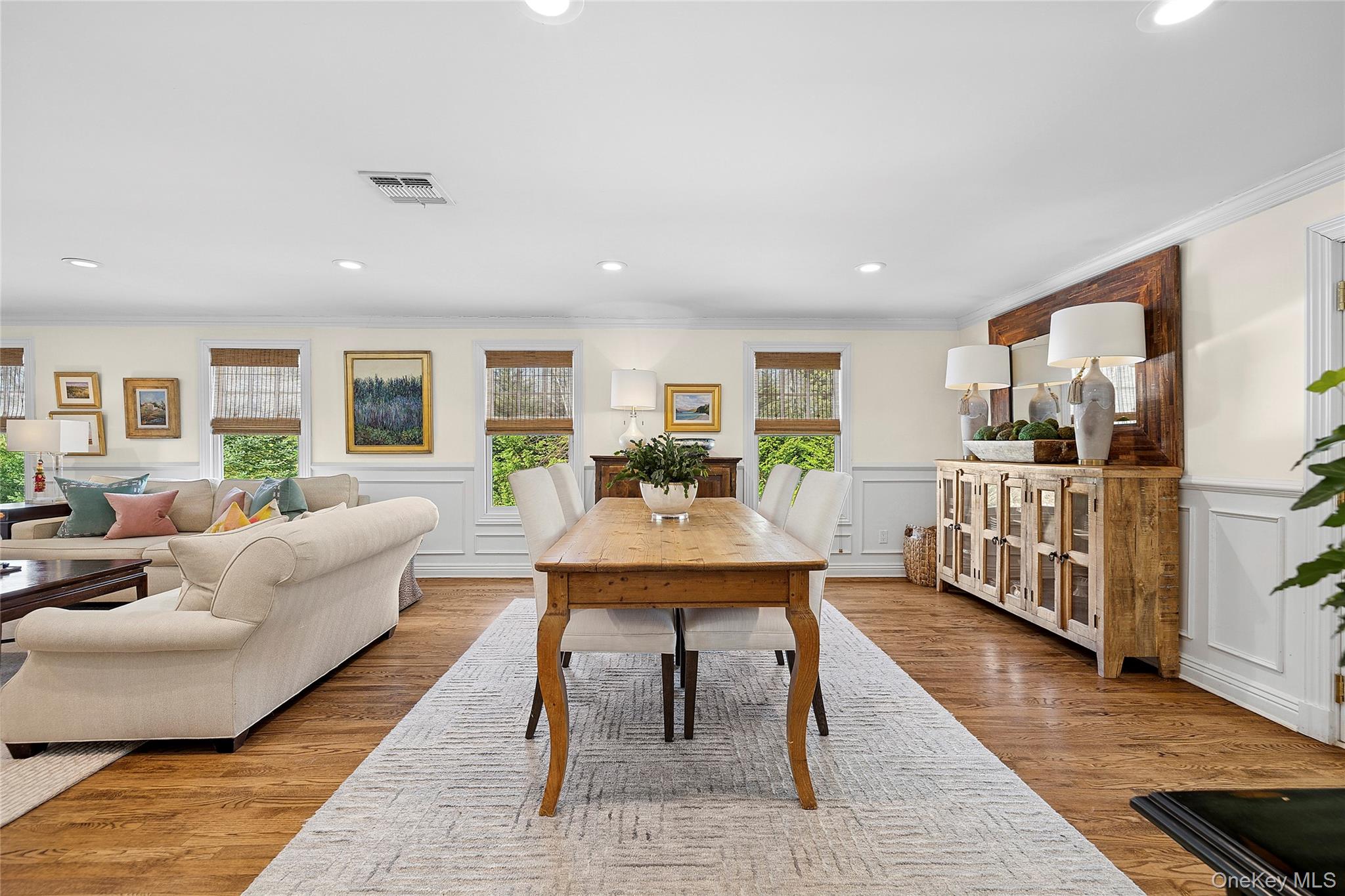 39 Barkers Point Road, Port Washington, NY 11050