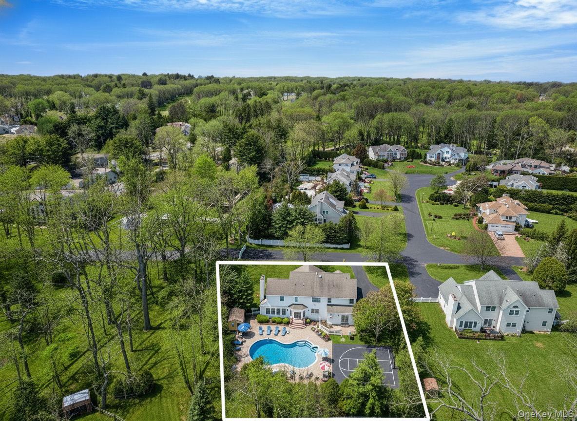 10 Ashley Loop, Northport, NY 11768