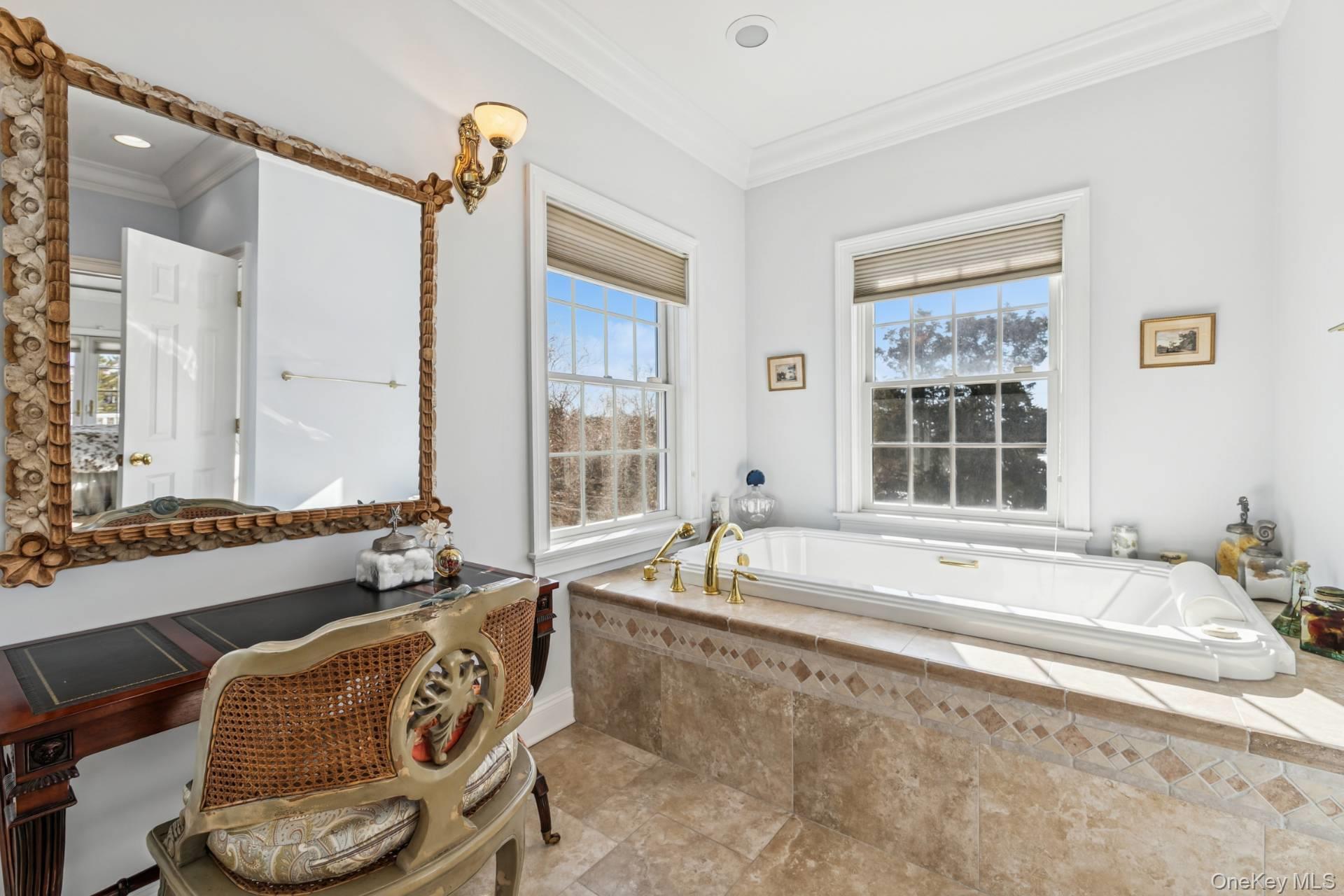 23 Meadow Lane, Westhampton Beach, NY 11978