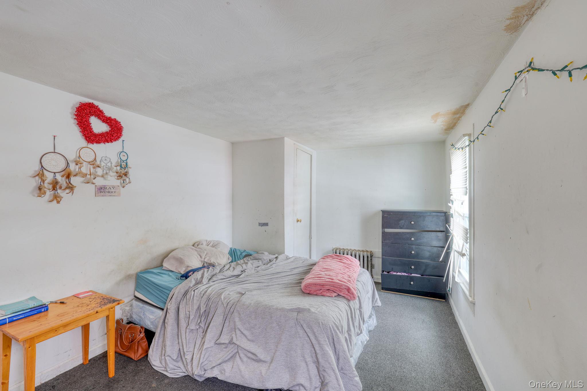 16 Liberty Street, Middletown, NY 10940