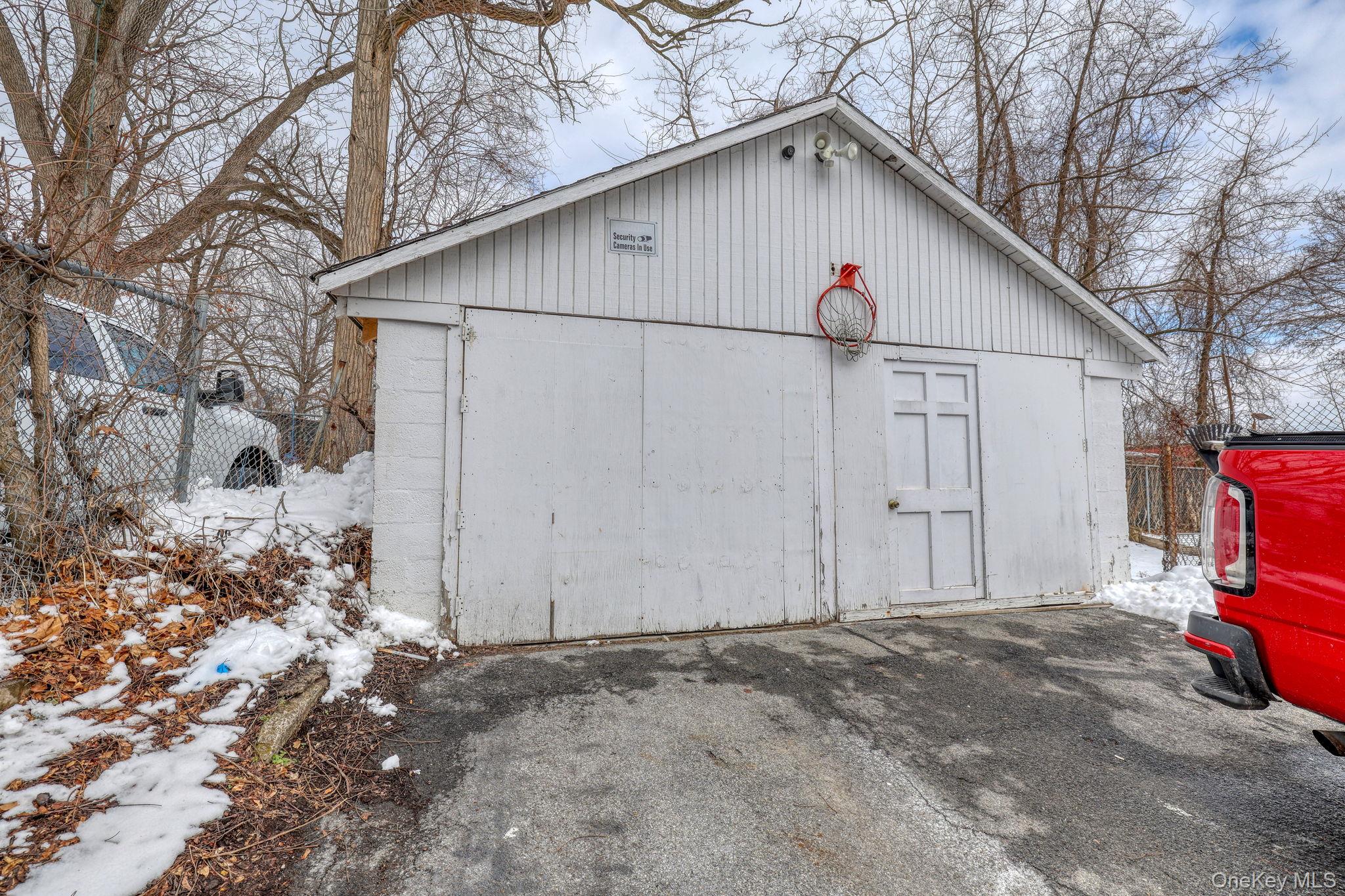 16 Liberty Street, Middletown, NY 10940