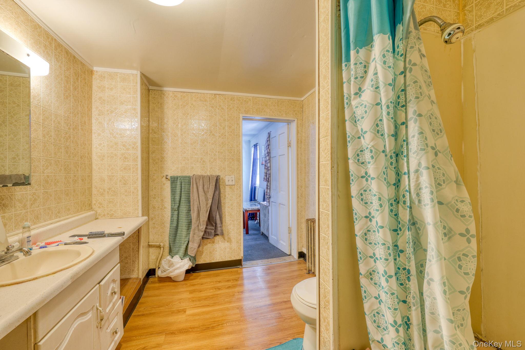 16 Liberty Street, Middletown, NY 10940