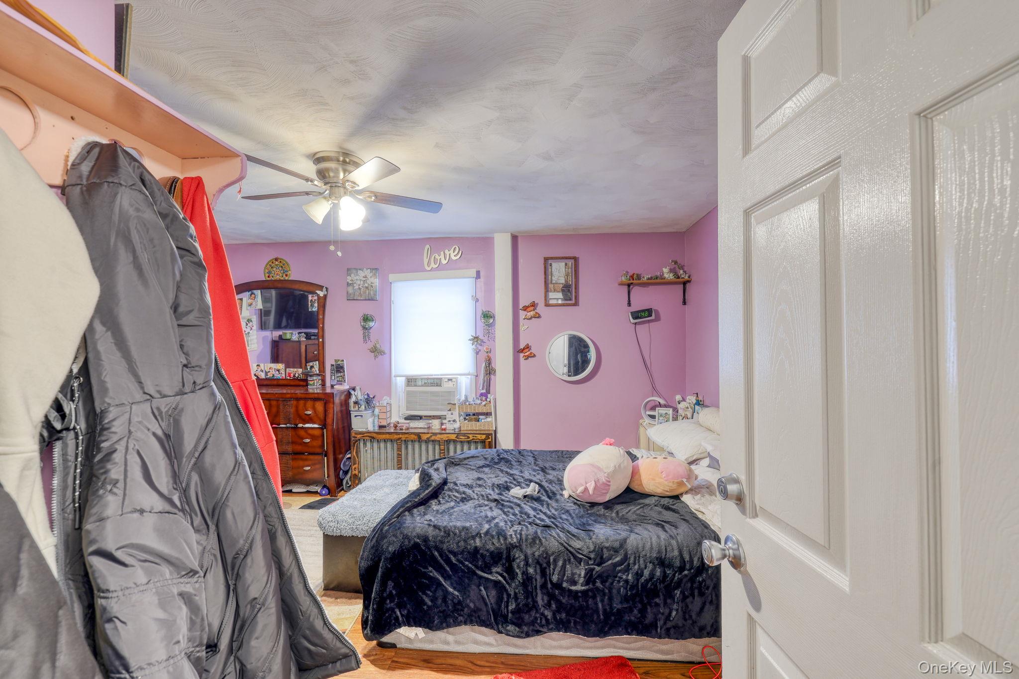 16 Liberty Street, Middletown, NY 10940