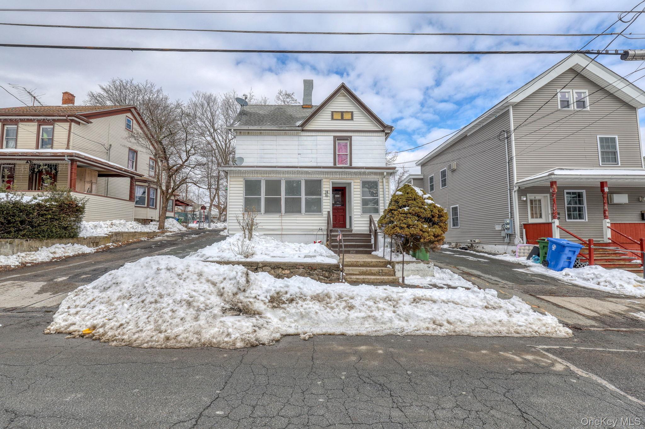 16 Liberty Street, Middletown, NY 10940