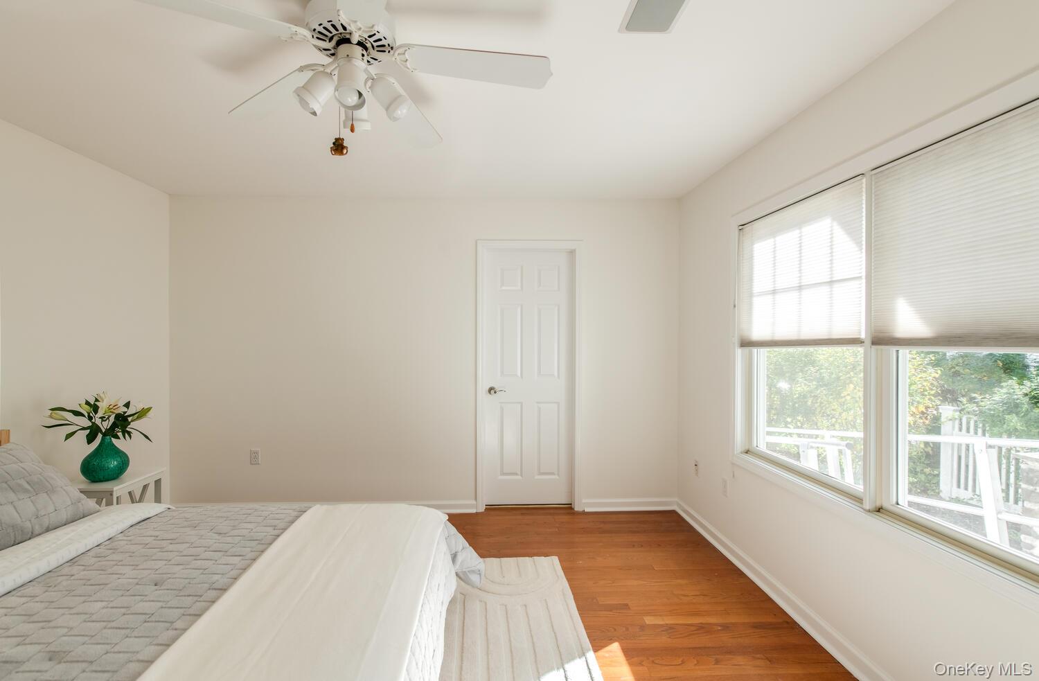 5 Point Place, Hyde Park, NY 12538