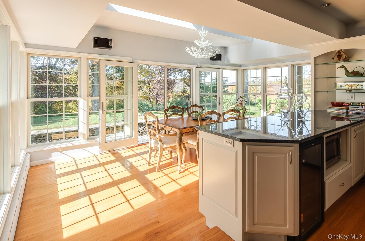 5 Point Place, Hyde Park, NY 12538