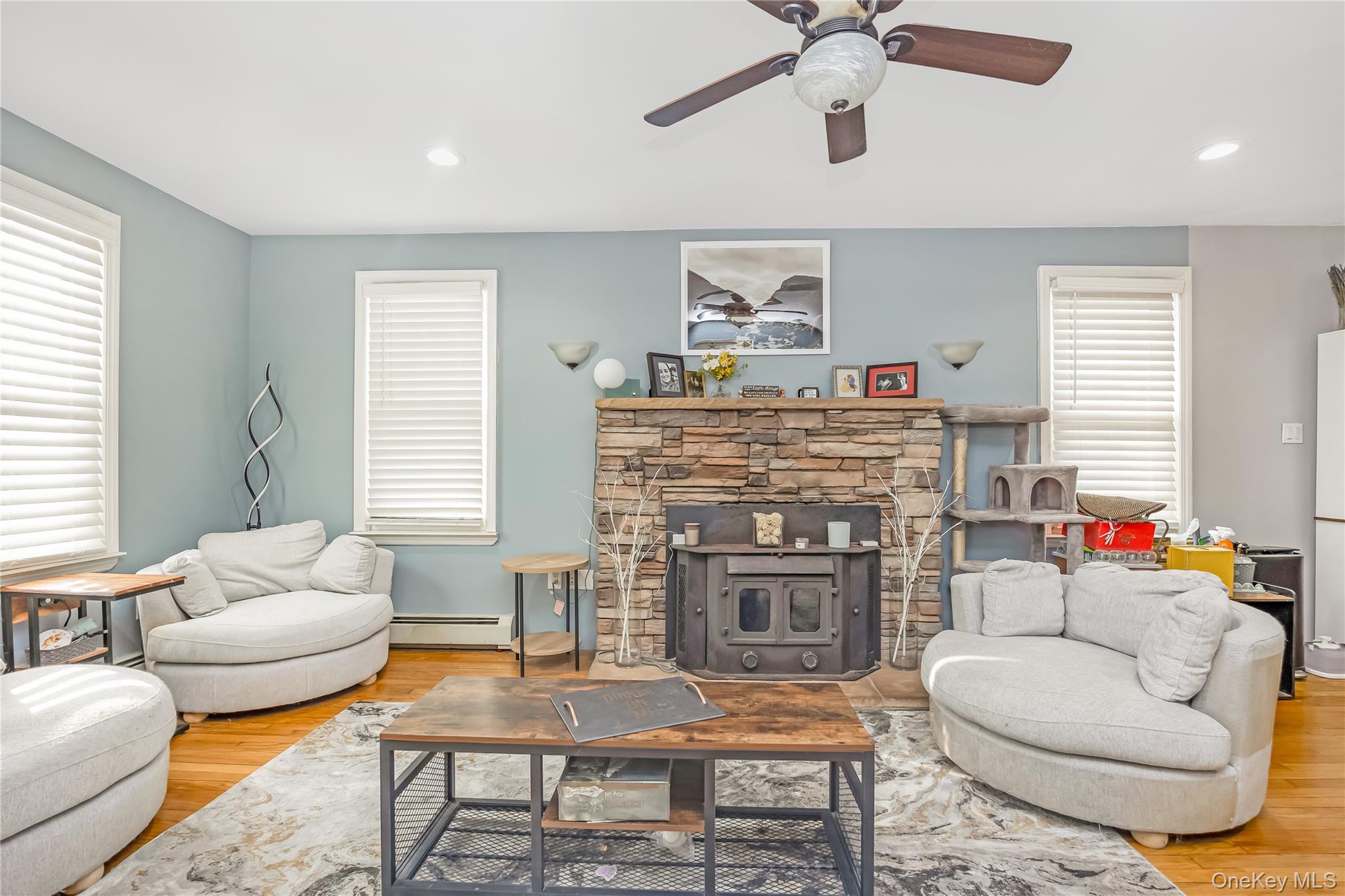 430 Staples Street, Farmingdale, NY 11735