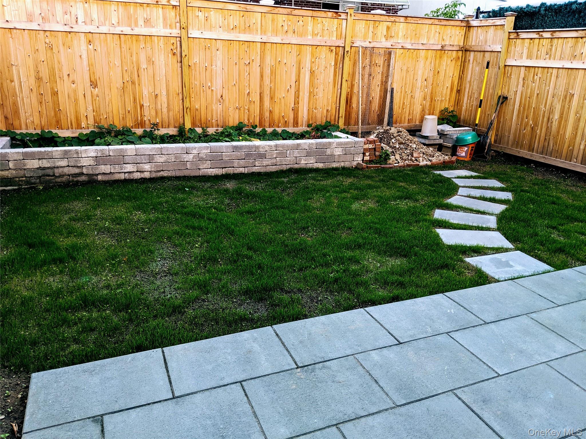 8424 129th Street, Kew Gardens, NY 11415