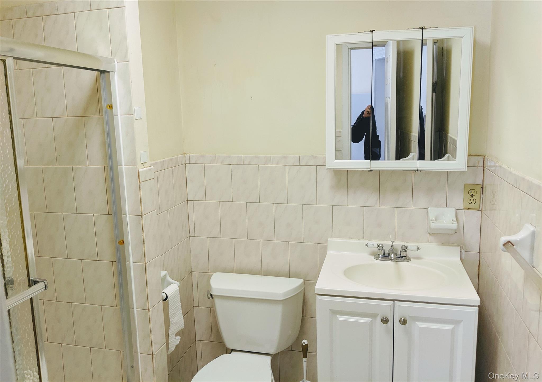 8424 129th Street, Kew Gardens, NY 11415