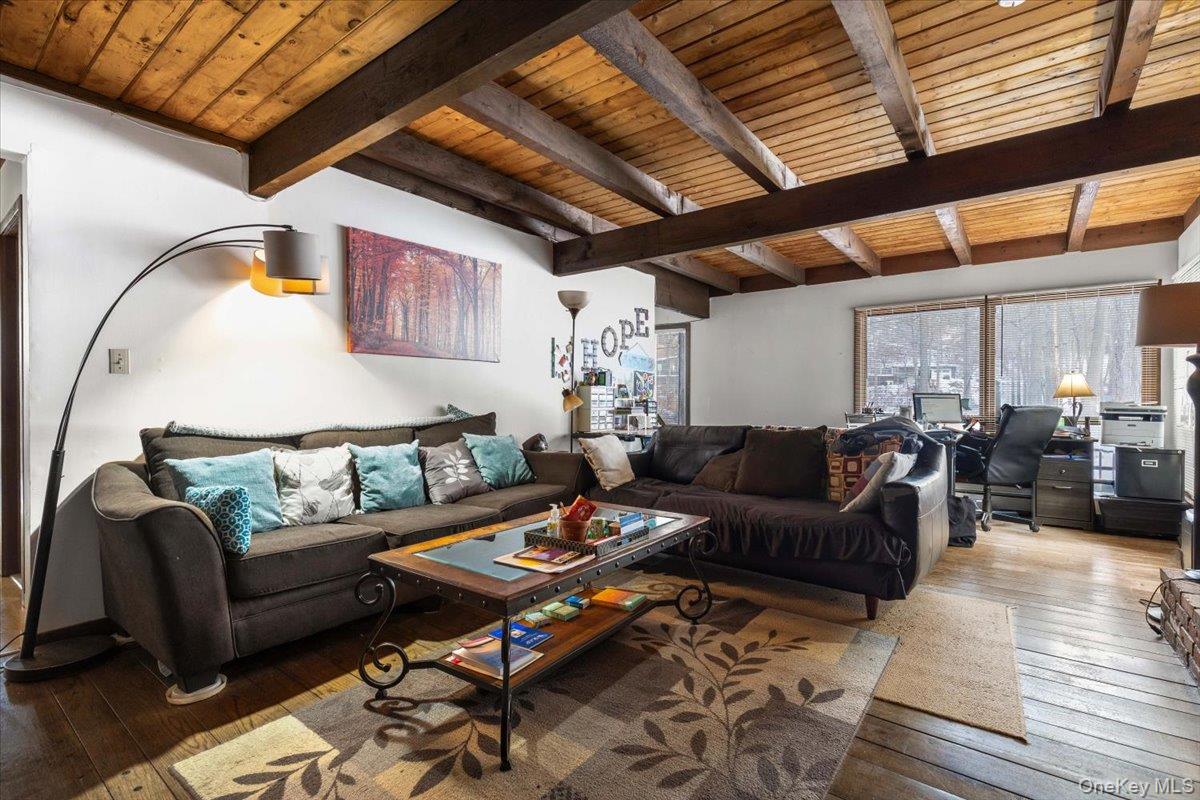 111 Philipse Brook Road, Garrison, NY 10524