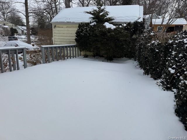 11 Birch Drive, Huntington Station, NY 11746