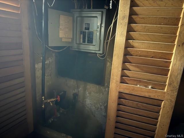 11 Birch Drive, Huntington Station, NY 11746