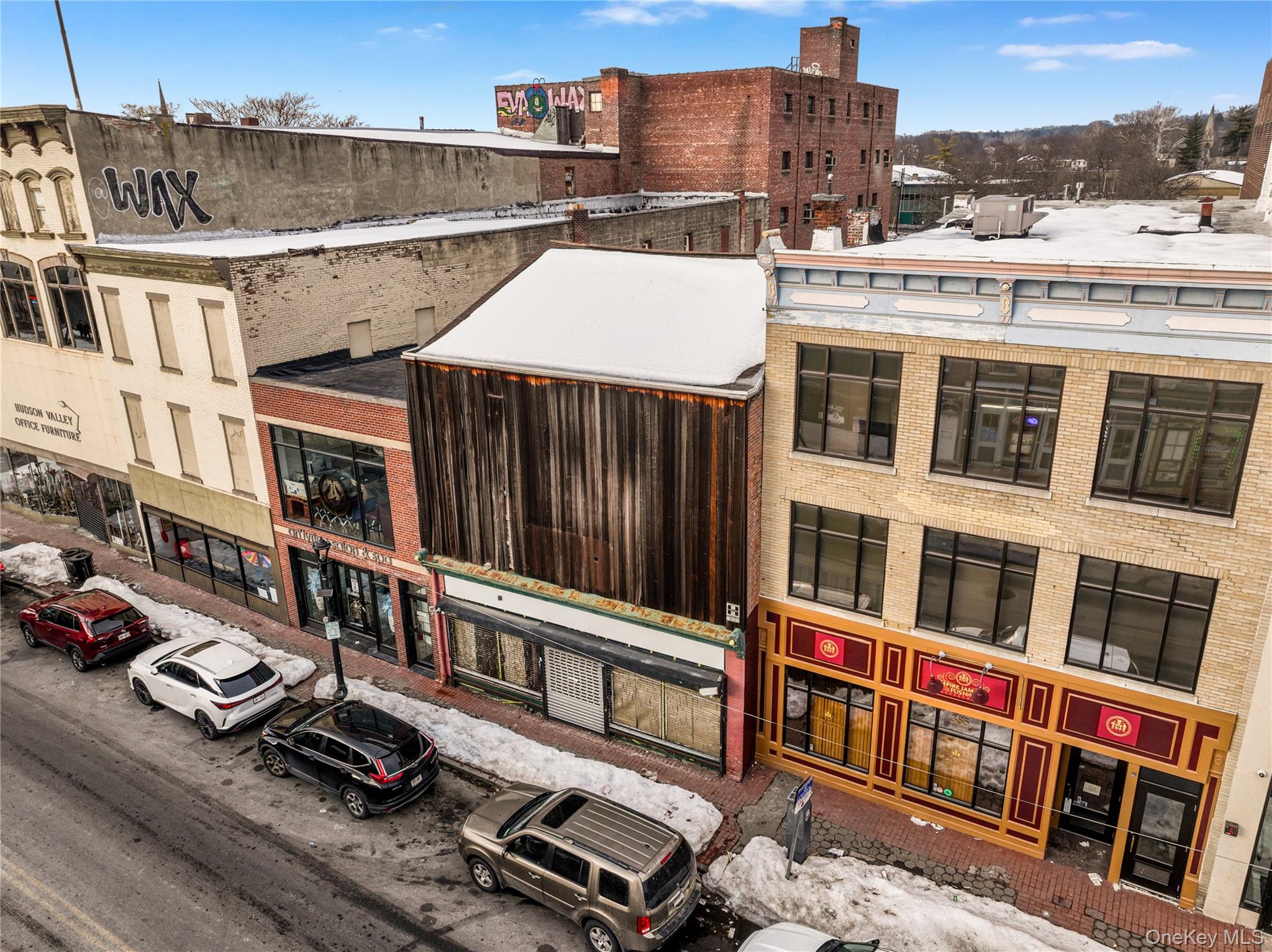 383 Main Street, Poughkeepsie, NY 12601