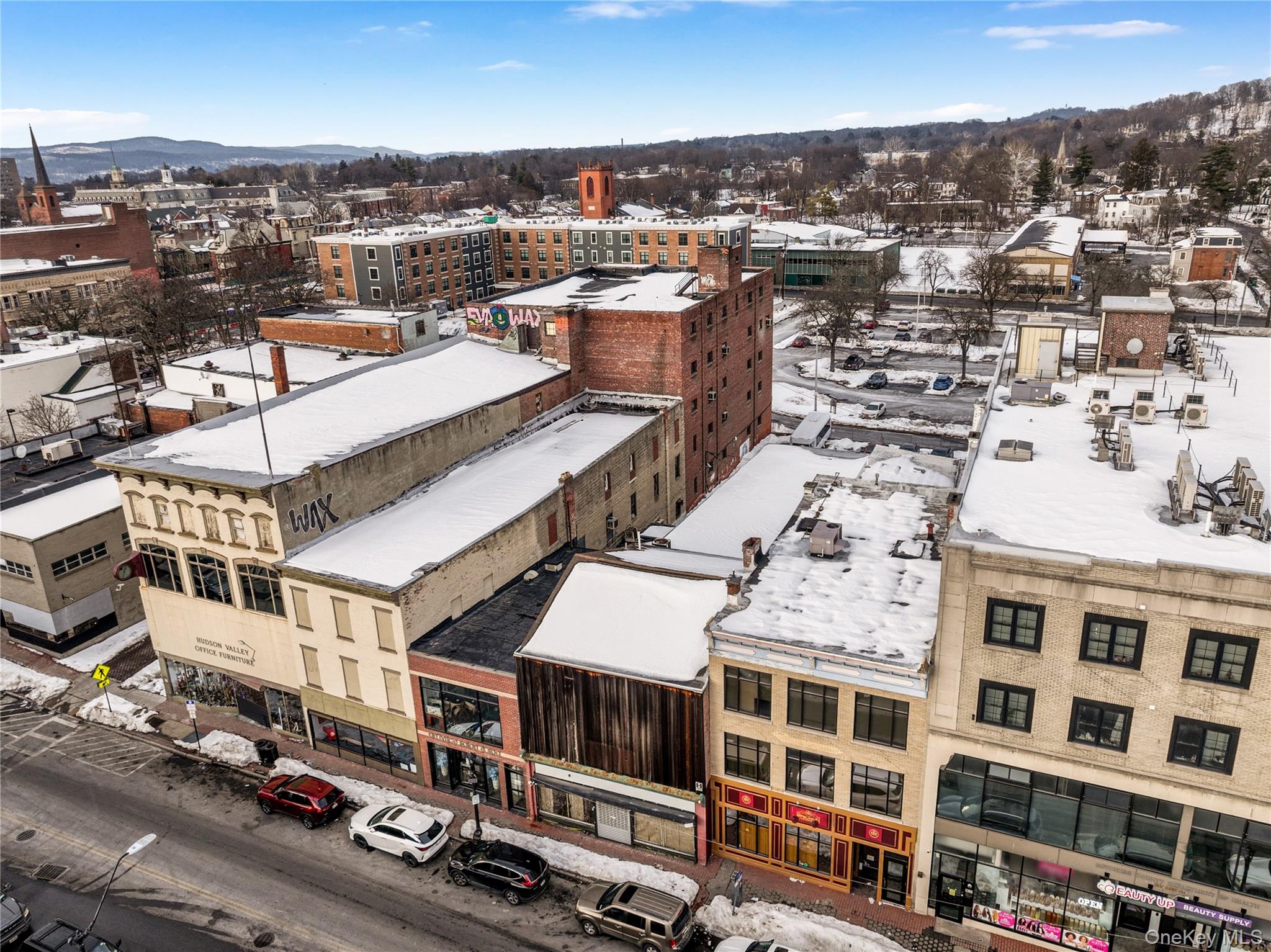 383 Main Street, Poughkeepsie, NY 12601