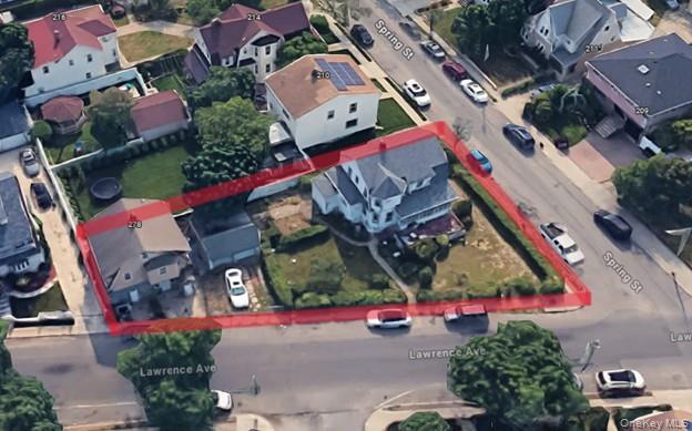274 Lawrence Avenue, Lawrence, NY 11559