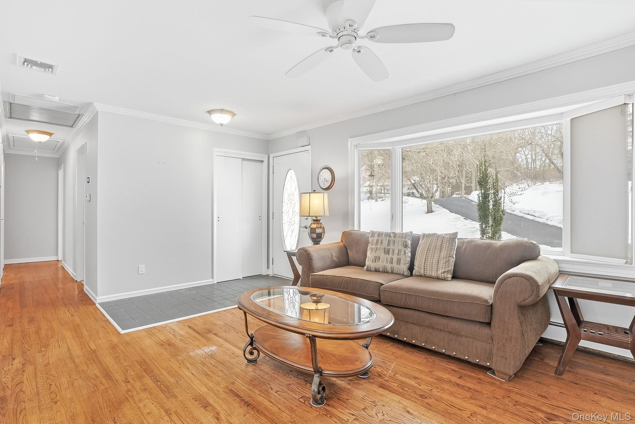 12 Lakeview Road, Carmel, NY 10512