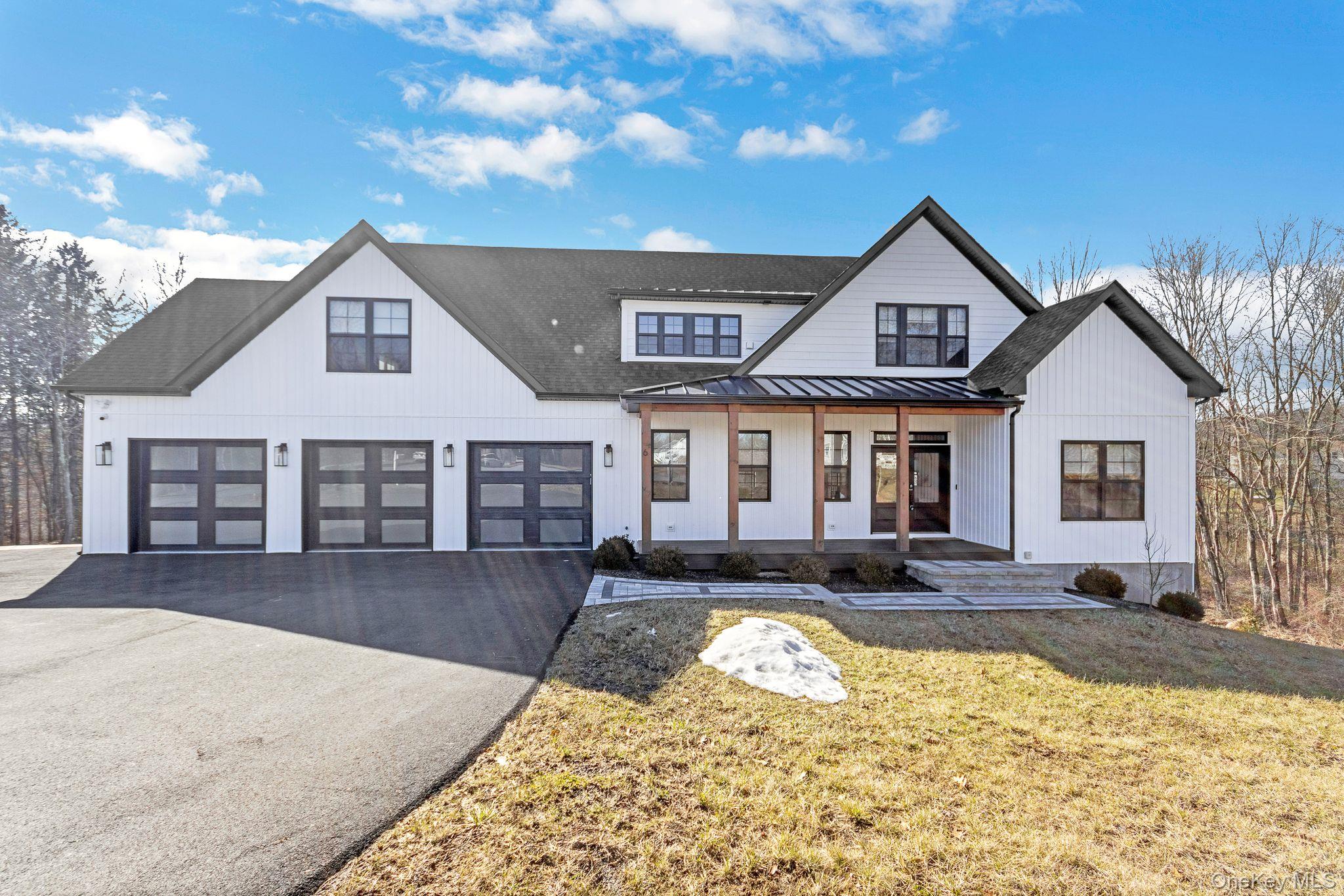 6 Conifer Court, Poughkeepsie, NY 12603