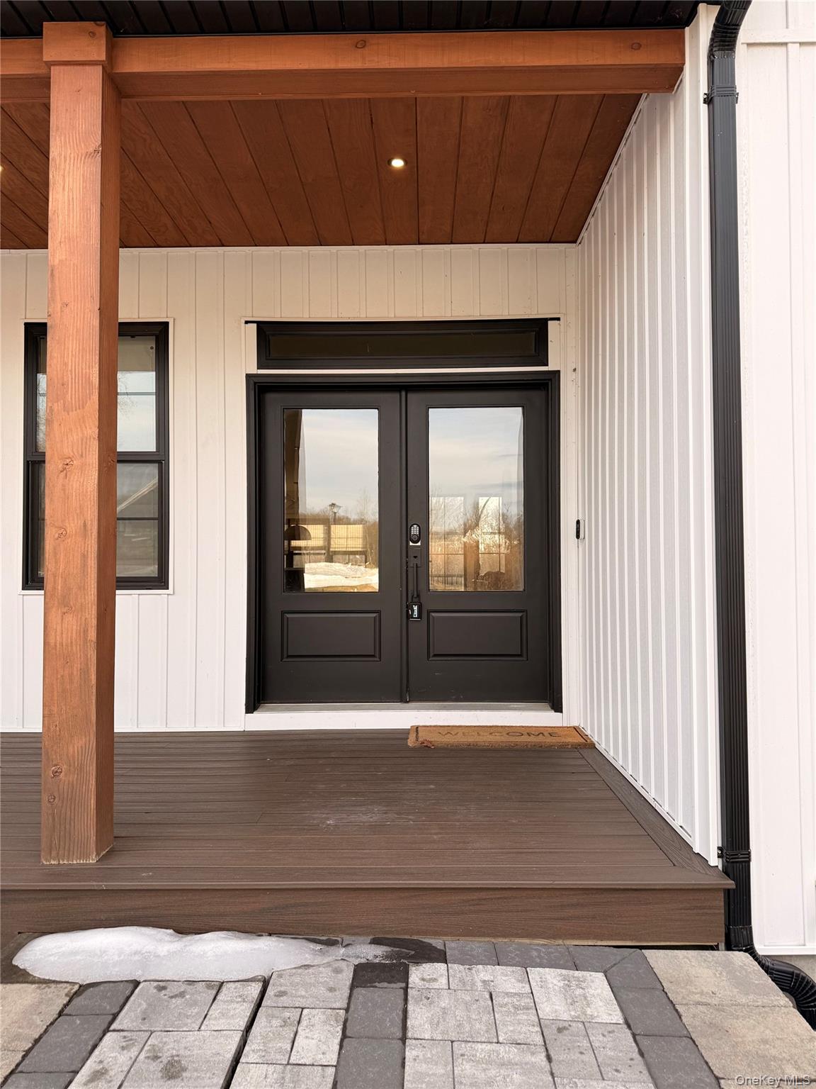 6 Conifer Court, Poughkeepsie, NY 12603