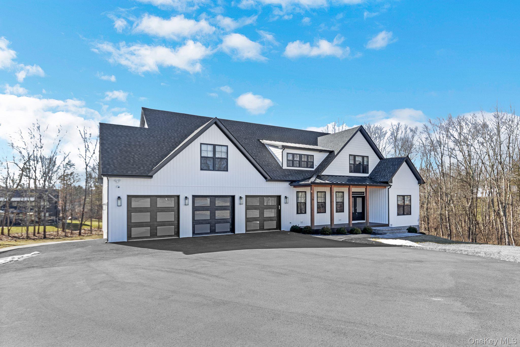 6 Conifer Court, Poughkeepsie, NY 12603