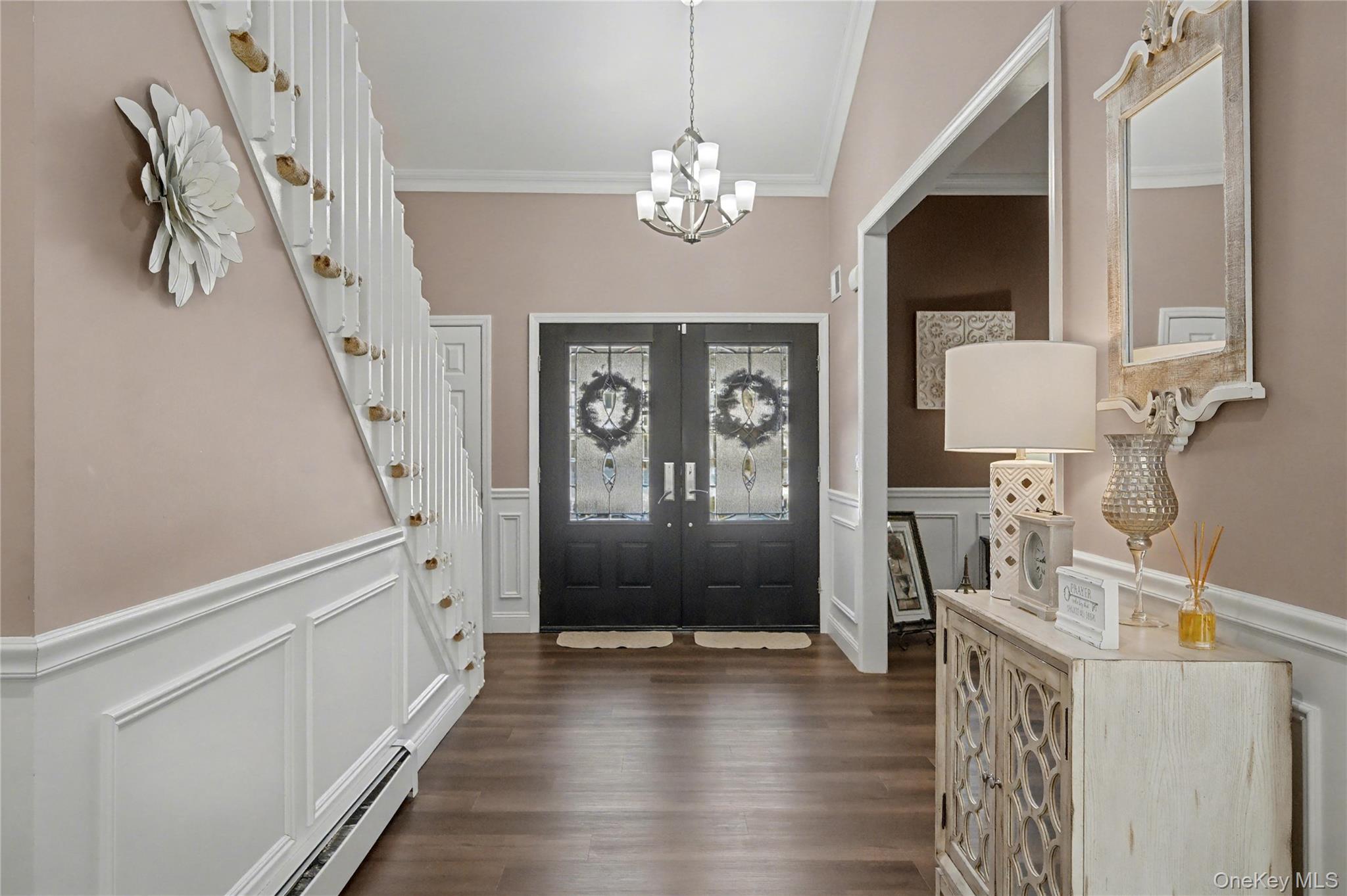 8 Paddock Drive, Fort Salonga, NY 11768