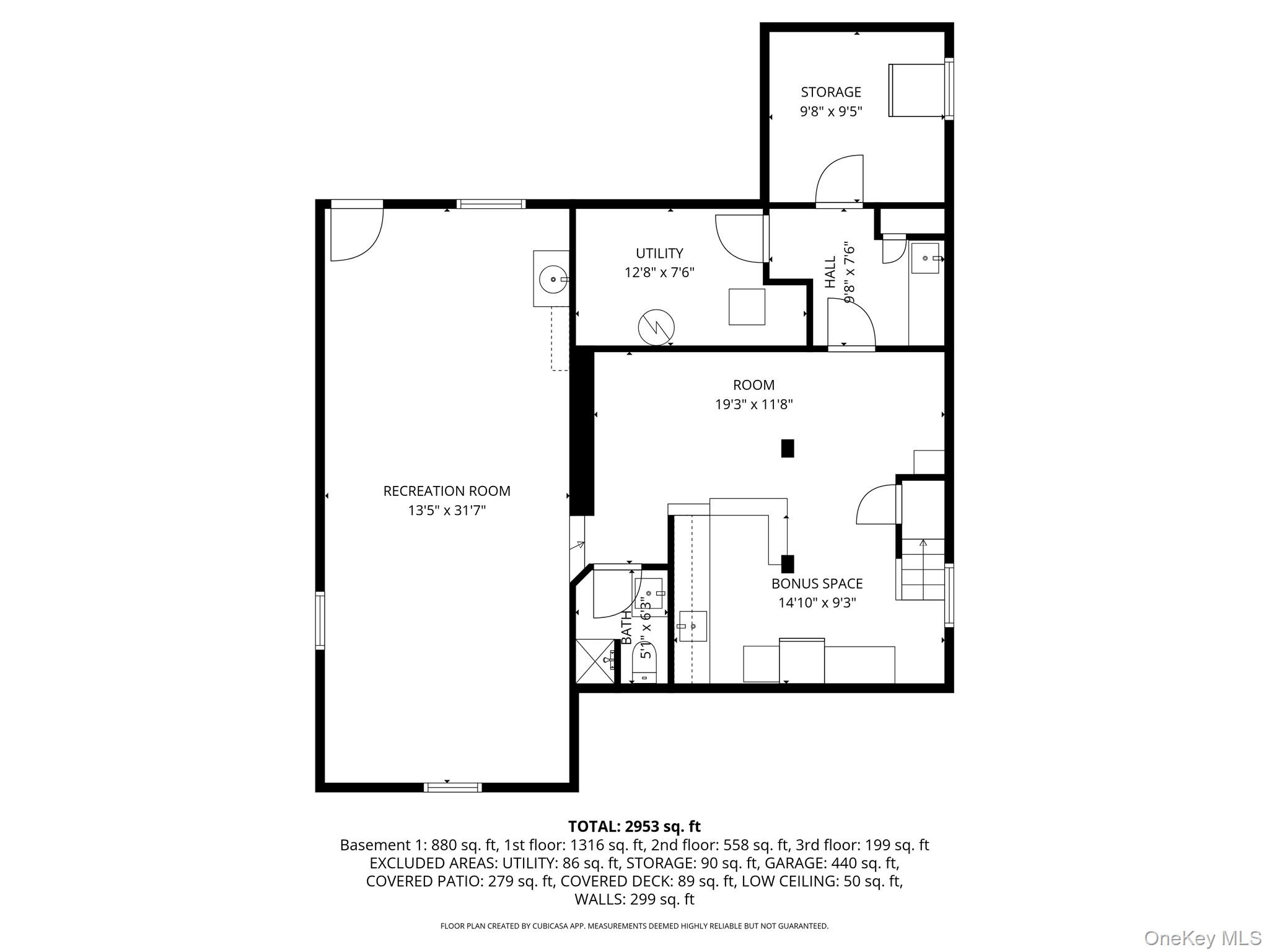 11 W Hitchcock Avenue, Floral Park, NY 11001