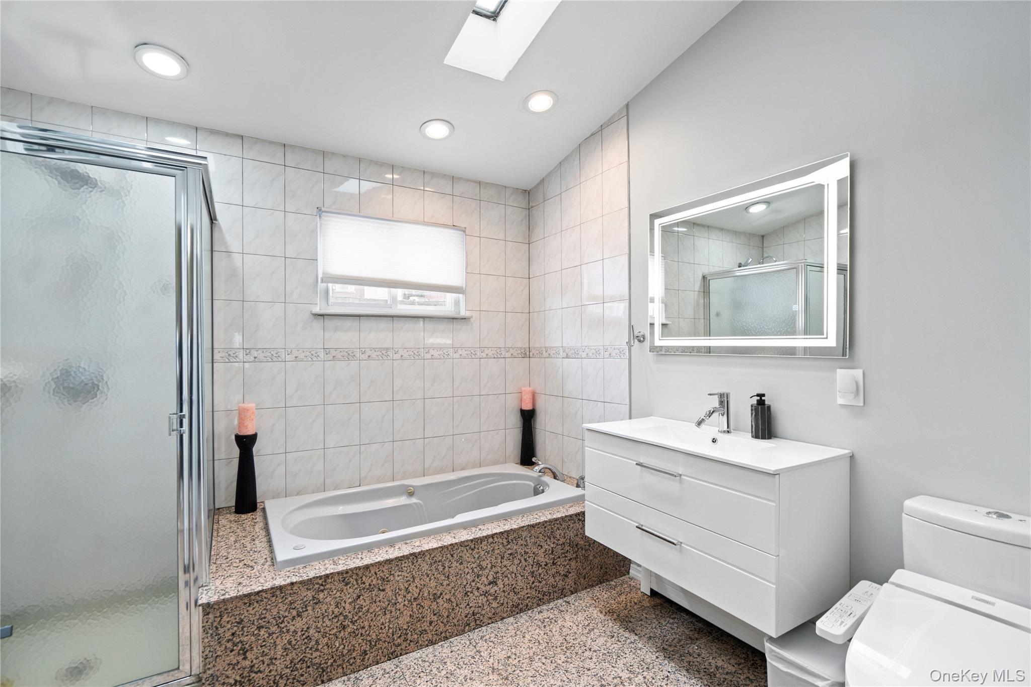 11 W Hitchcock Avenue, Floral Park, NY 11001